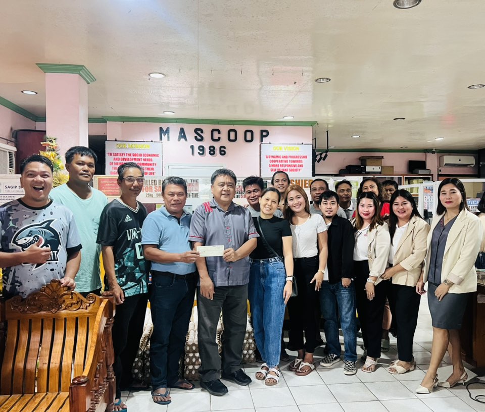 MASCOOP Grants P100,000 Support for Masisit Salt Maker Road